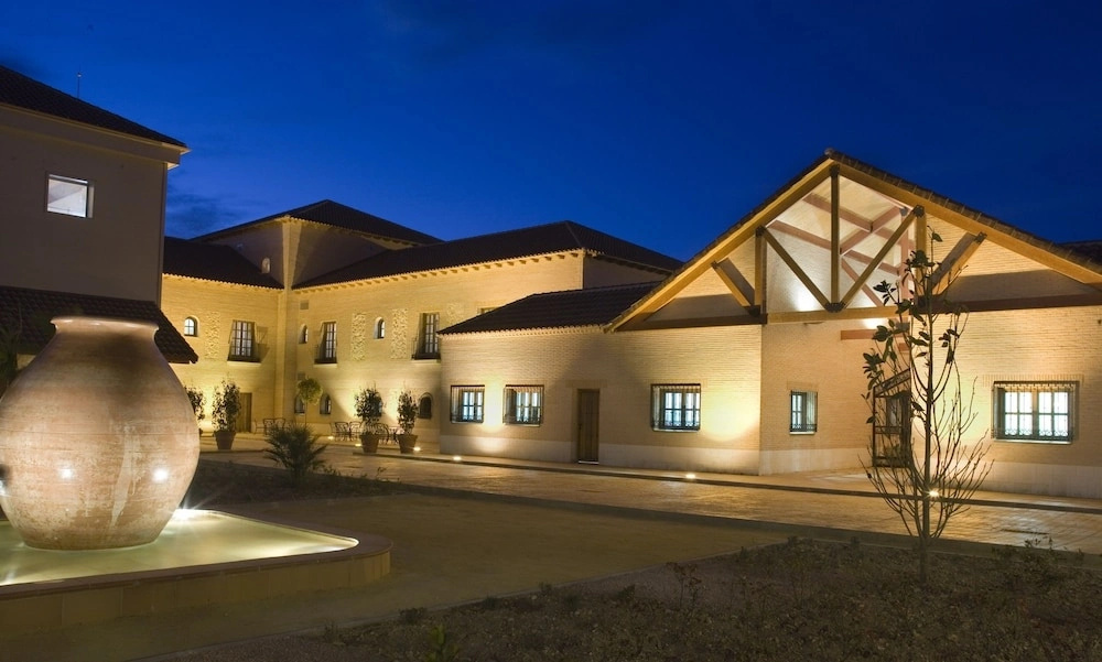 Hotel de Bodegas Hacienda Albae