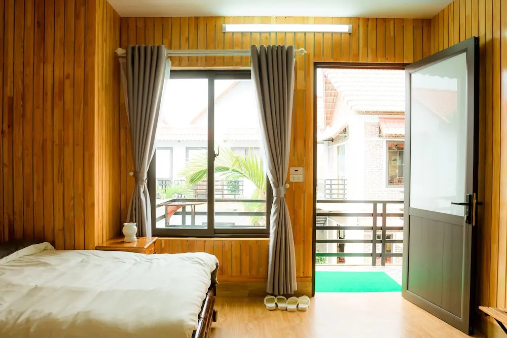 Deluxe Quadruple room with pool view