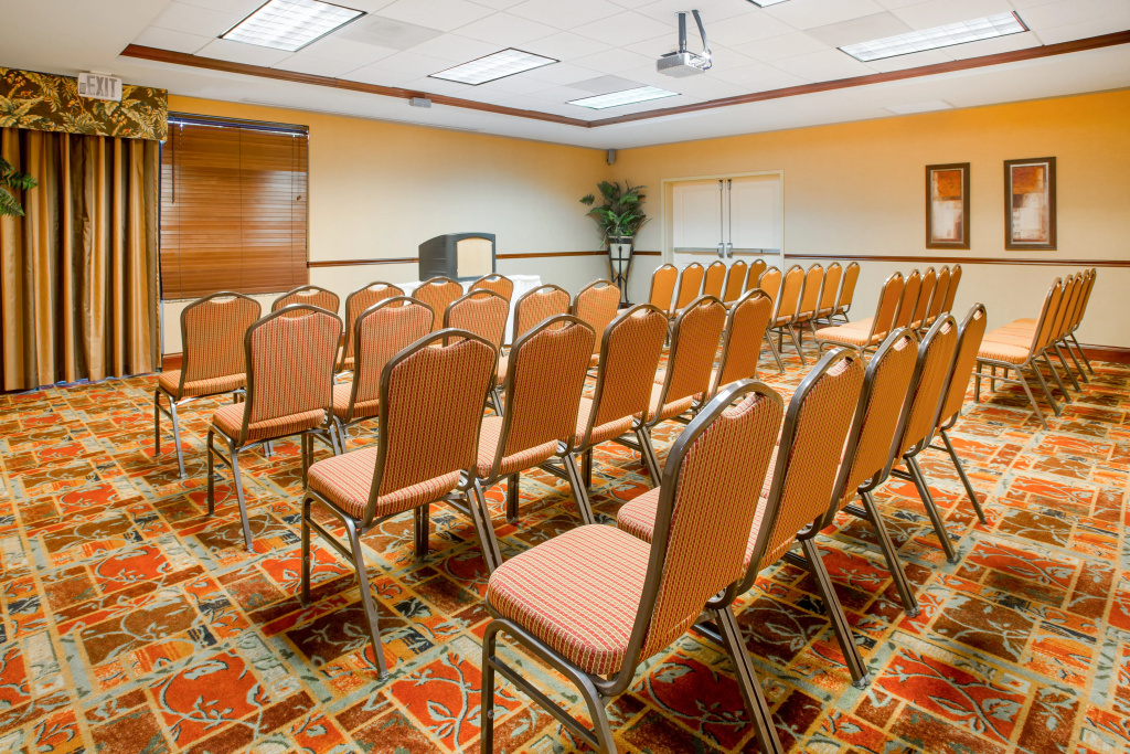 Holiday Inn Express & Suites Bloomington by IHG - Général