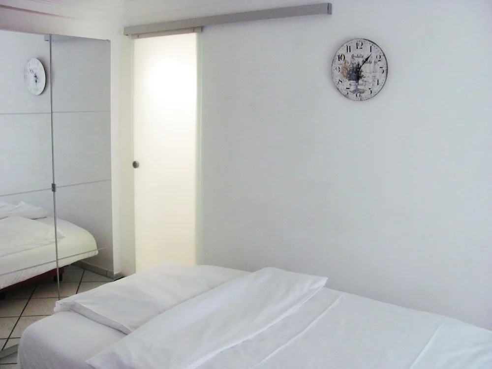 Standard Single room (single bed)