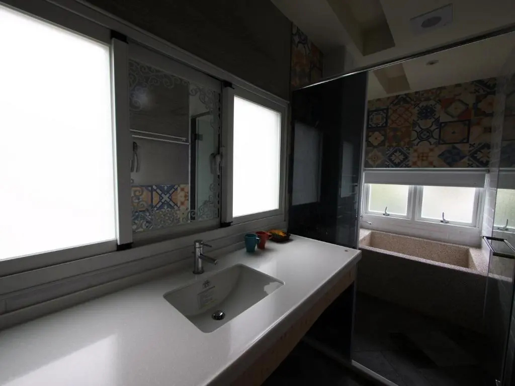 Standard Double room with garden view (full double bed)