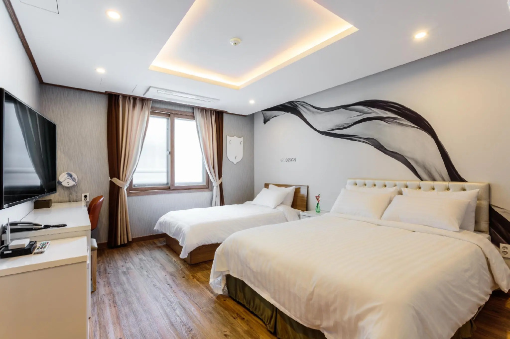 Deluxe Double room (twin beds)