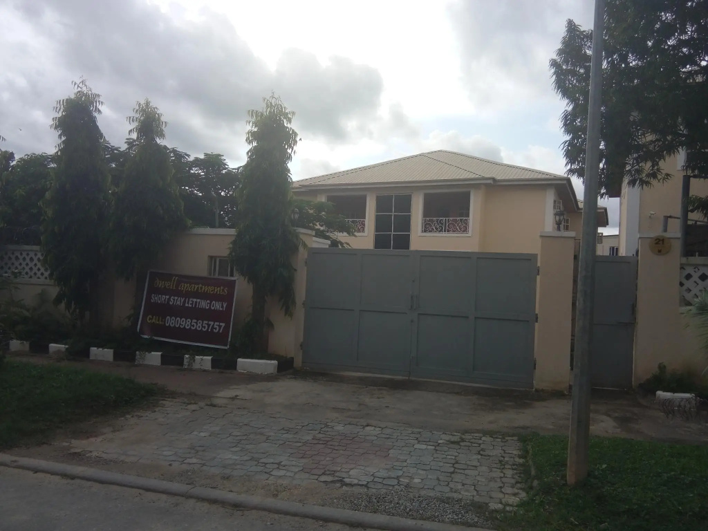 Dwell Apartments