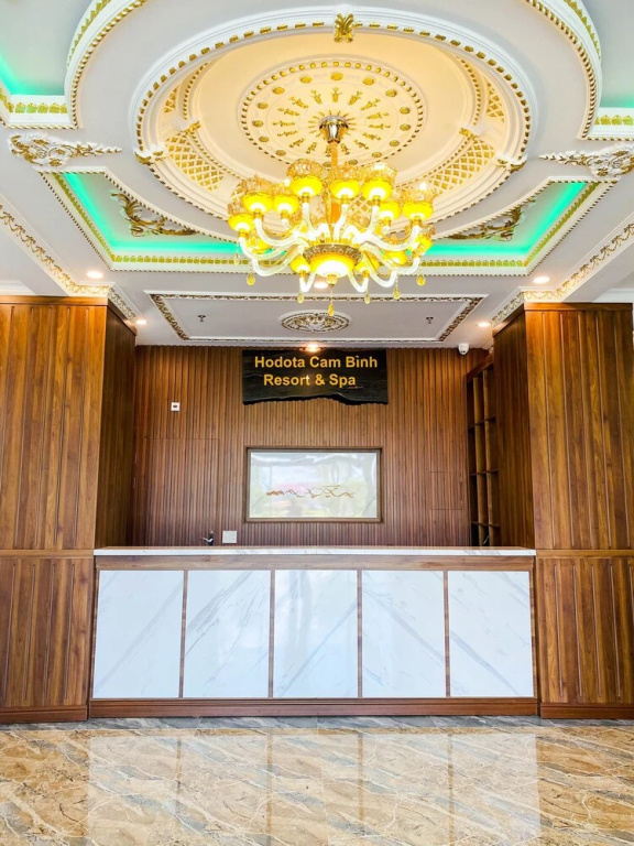 Lobby & Reception