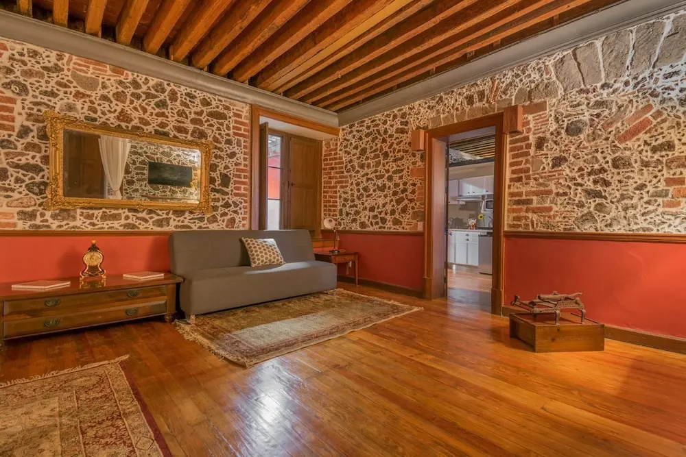 CASA SAUTO Wonderful Vintage Luxury Suite