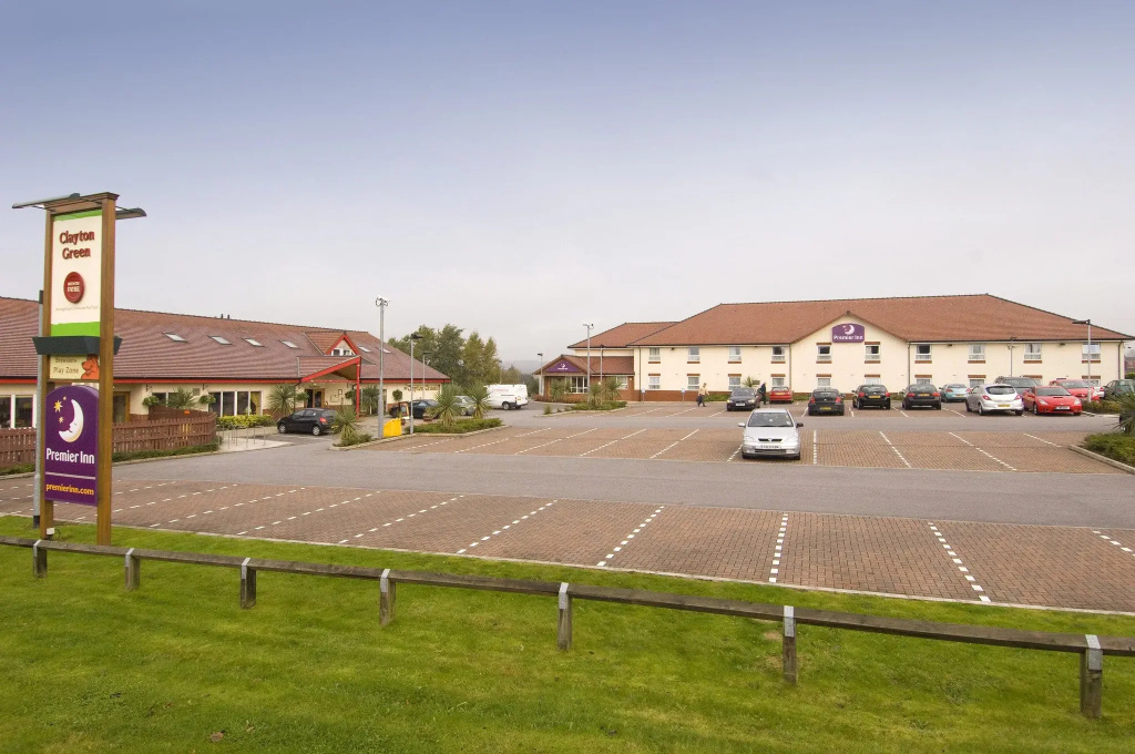 Premier Inn Oldham Central - Général