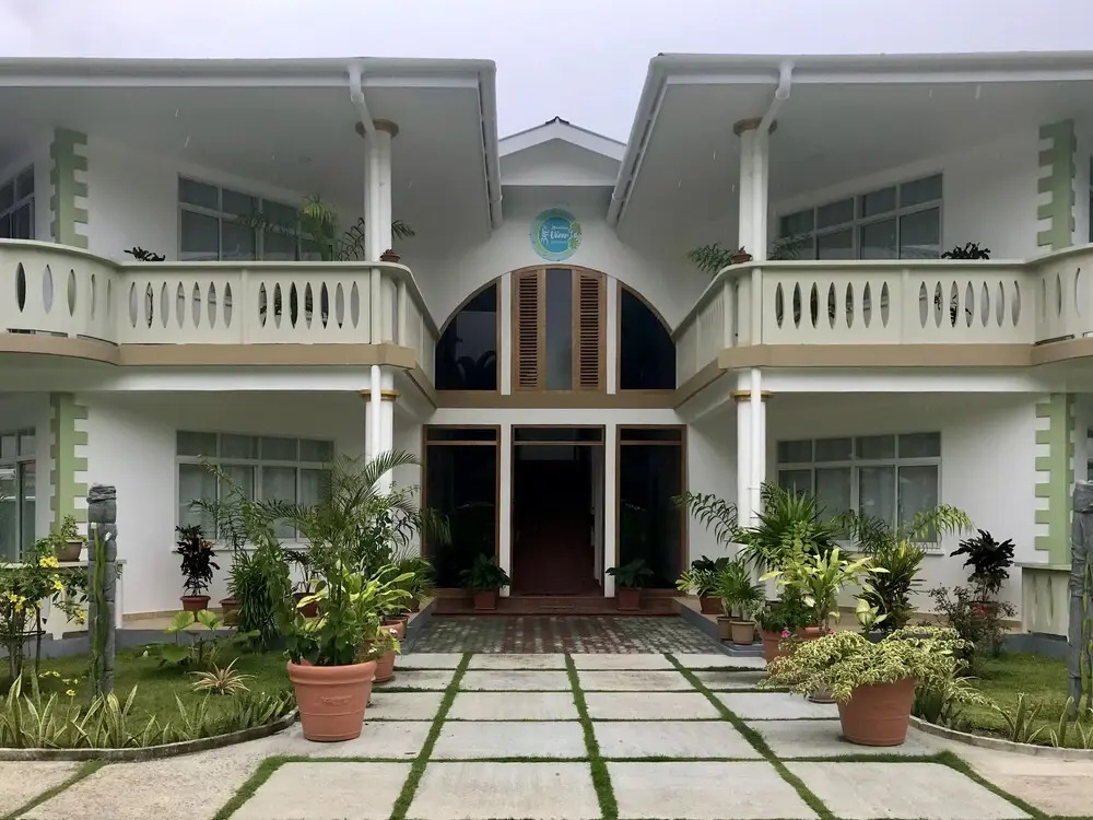 340 Mountain View Apartments