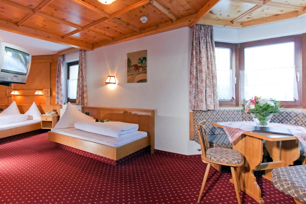 Hotel Garni Pfeifer — 4