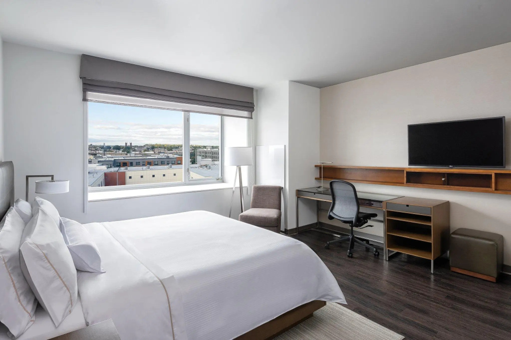 Standard Double room (full double bed)