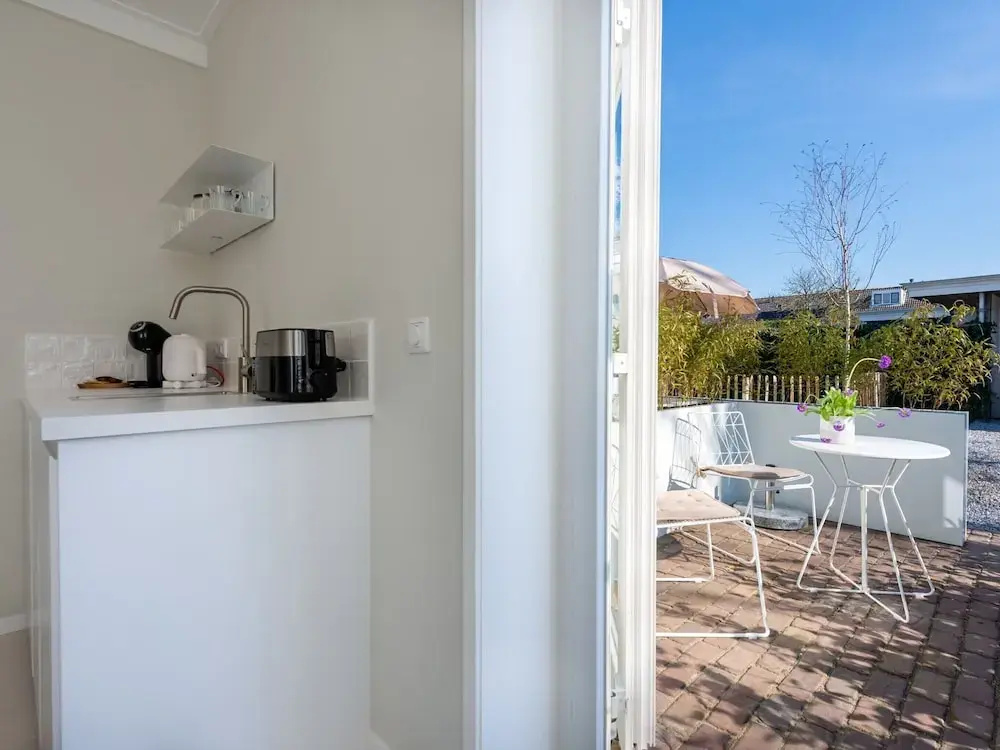 Pleasaing Holiday Home in Oostkapelle Near Centre
