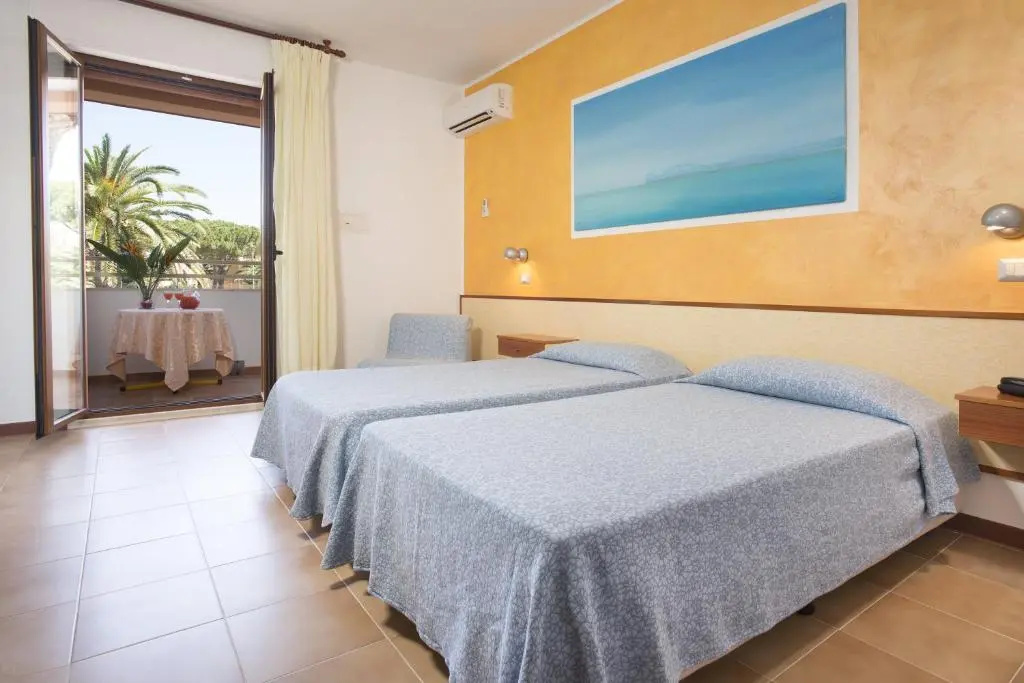 Economy Double room (twin beds)