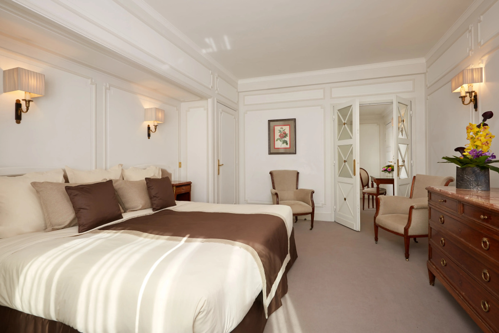 Отель Majestic Hotel - SPA Champs Elysées в Париже
