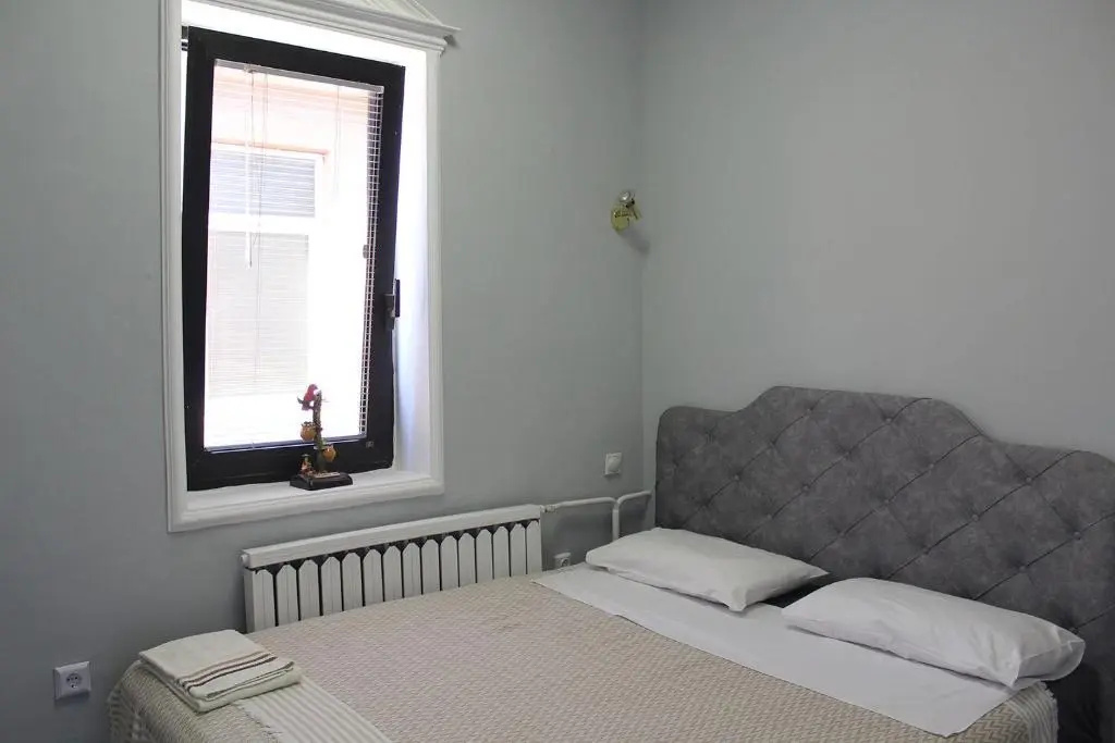 Standard Double room with balcony (full double bed)