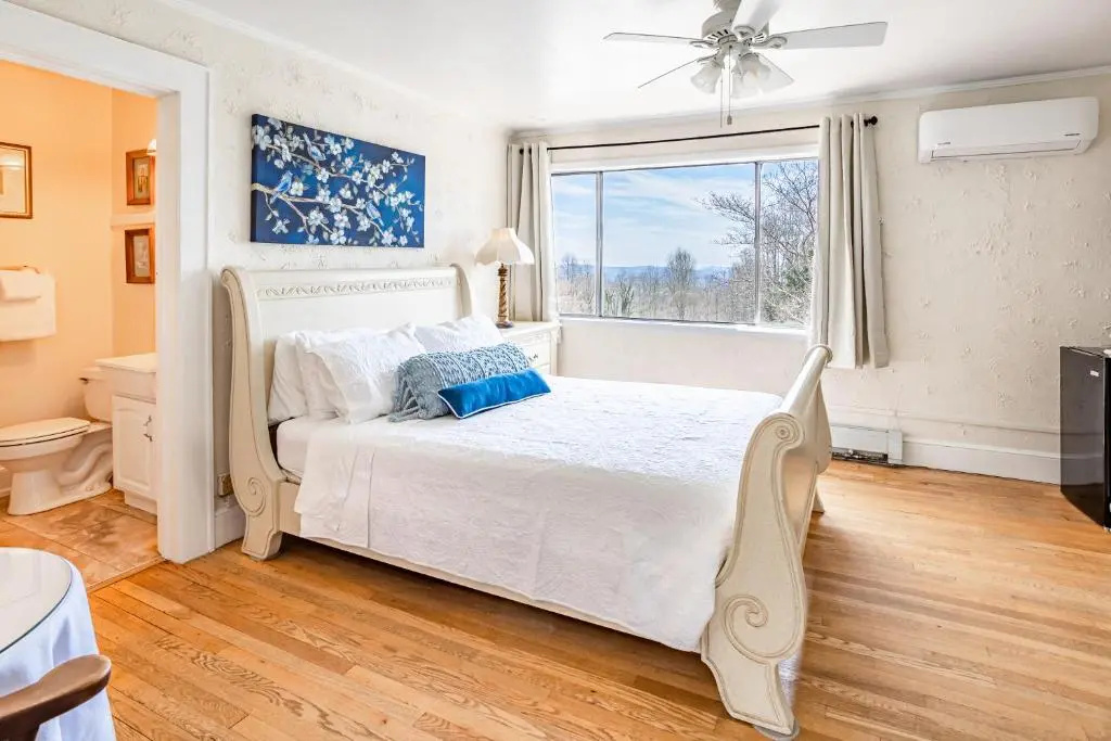 Standard room with garden view