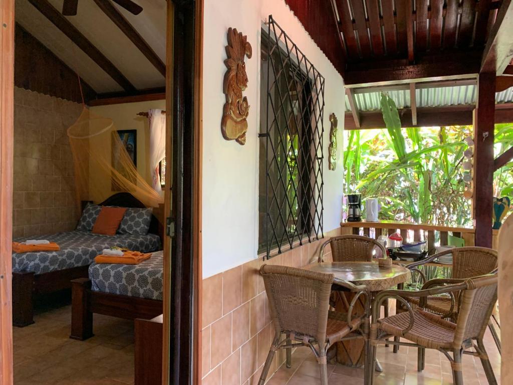 Cabinas Tito by null