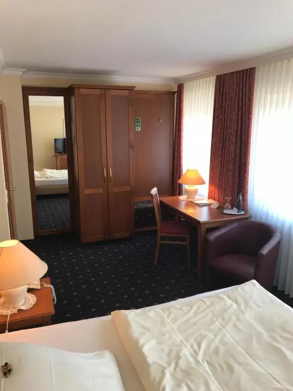 Holskenbänd - Chambres