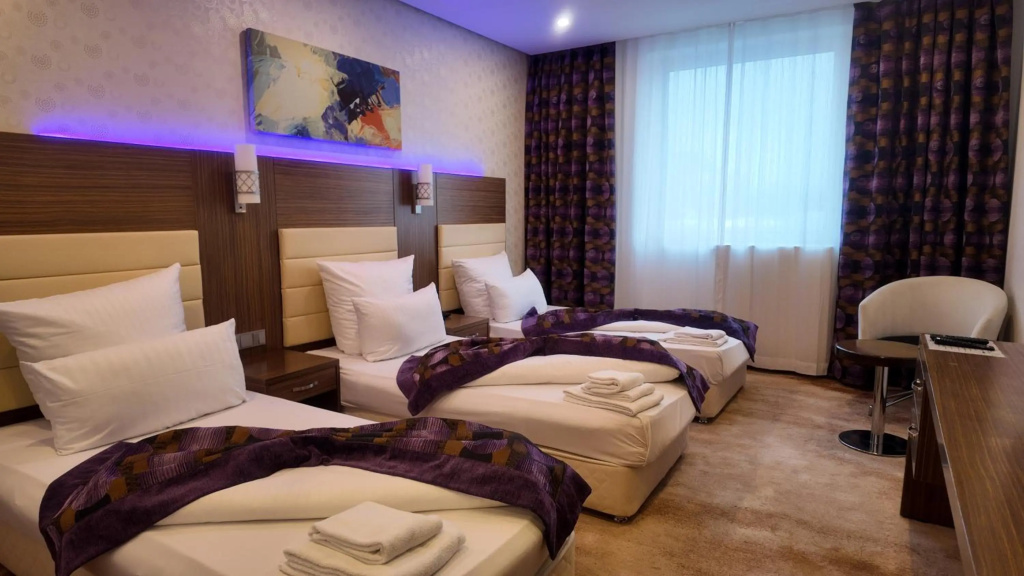 Airport Global Hotel — 5