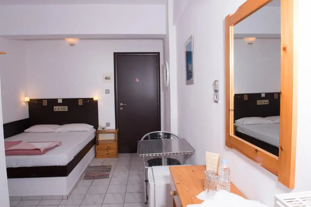 Alexander Beach Hotel - Chambres