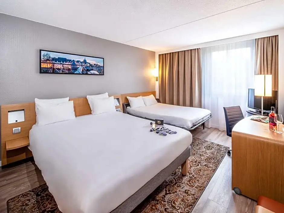 Superior room