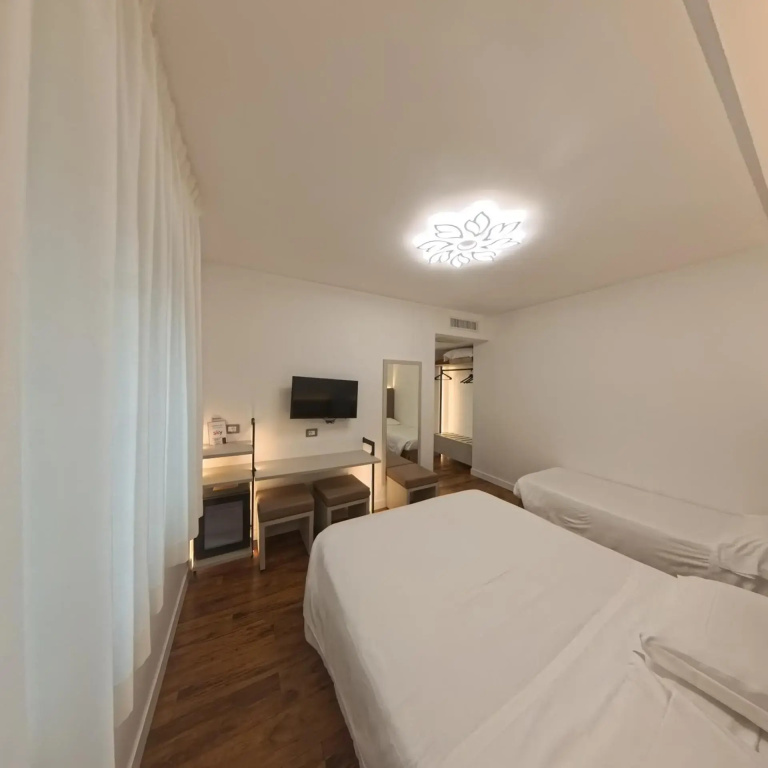 Hotel photo 40