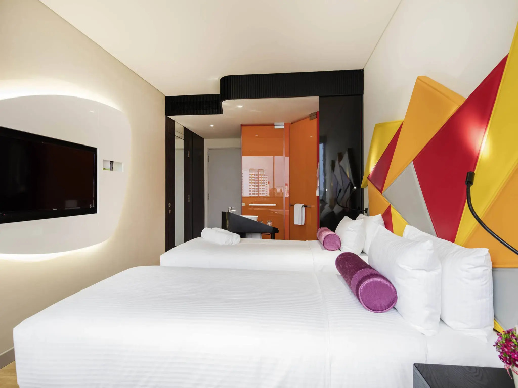 Standard Triple room