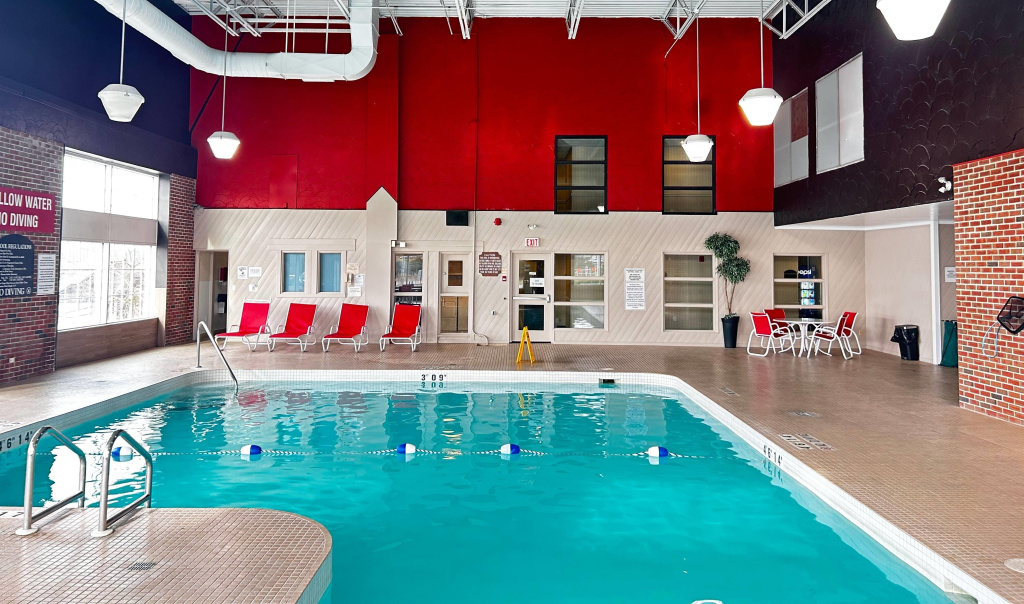 Ramada by Wyndham Trenton - Général