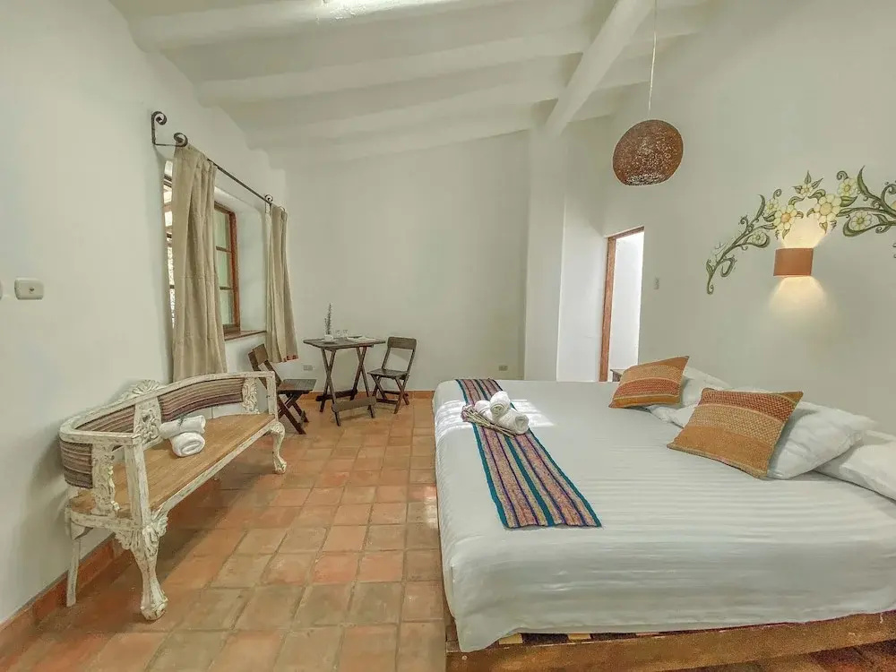 Classic Double Suite (full double bed)