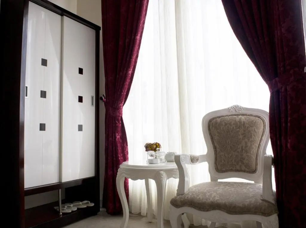Standard Double room with balcony (full double bed)