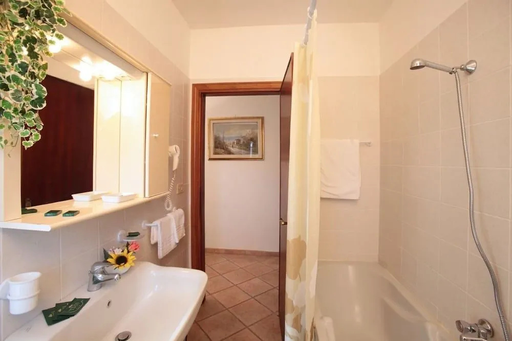 Hotel photo 40