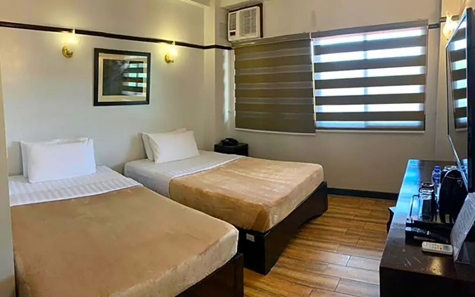 Superior Double room (full double bed)