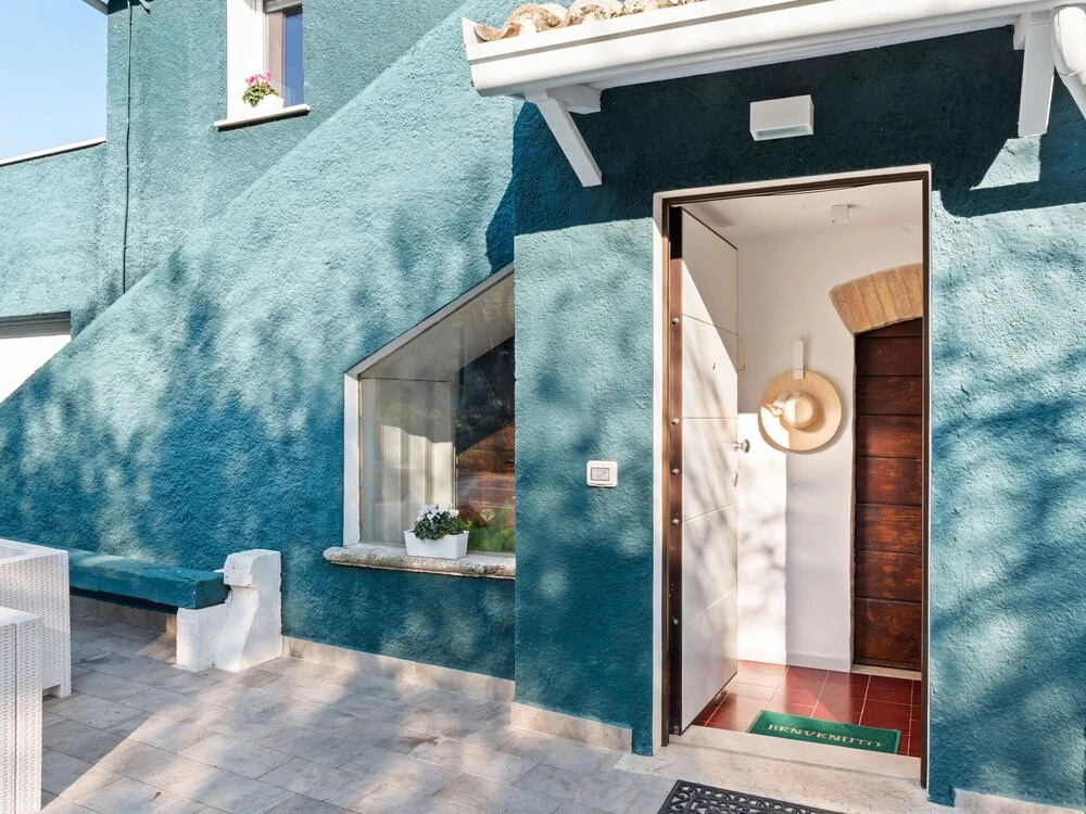 Charming Holiday Home In Monteprandone With Garden