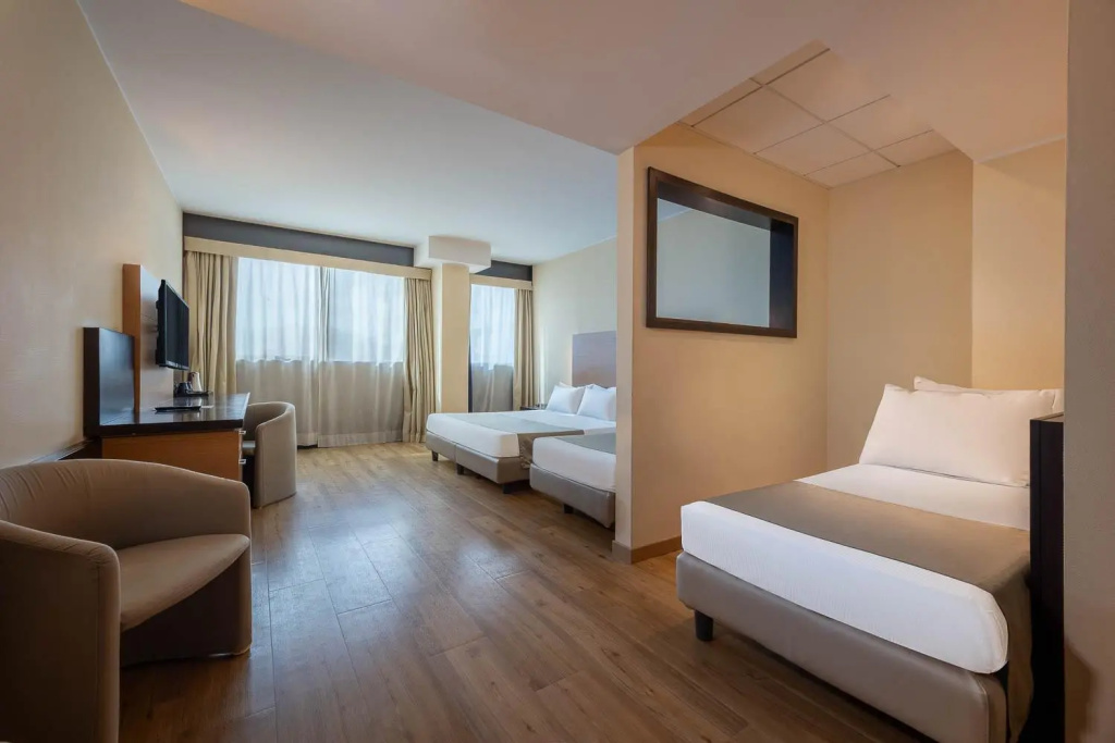 Hotel photo 19