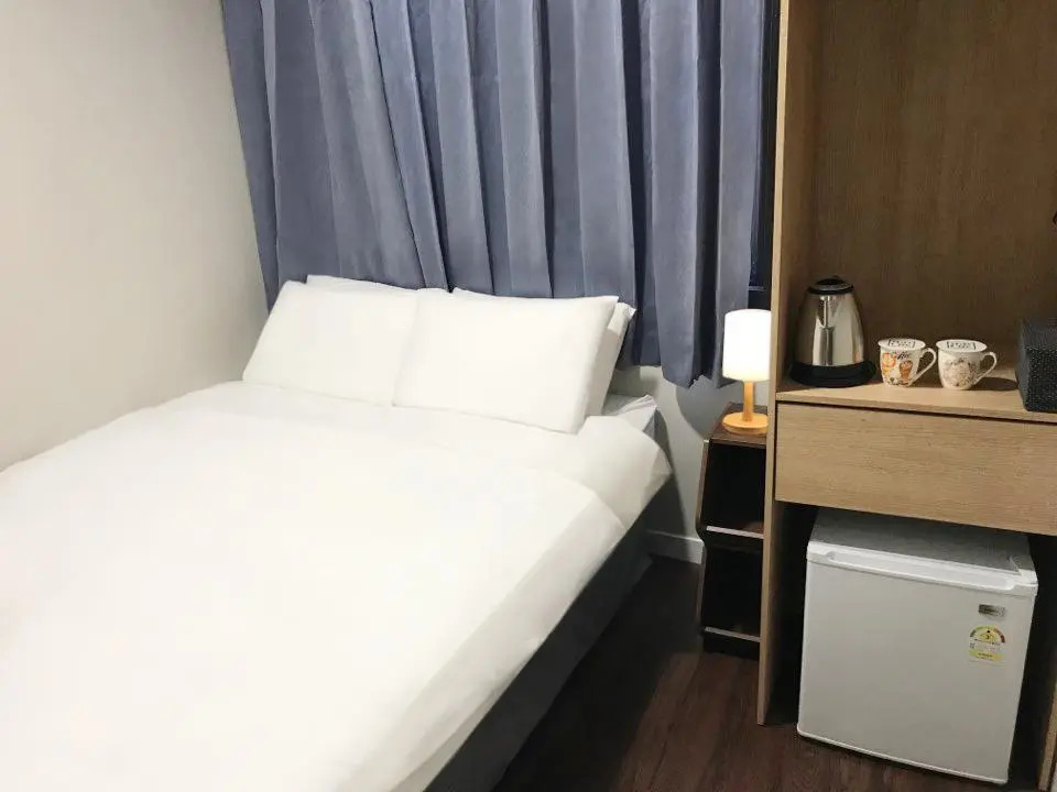 Superior Double room (full double bed)