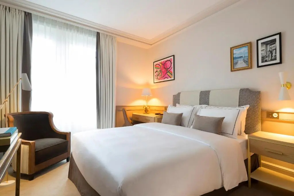 Hôtel Longemalle Room Type - Classic Double room full double bed