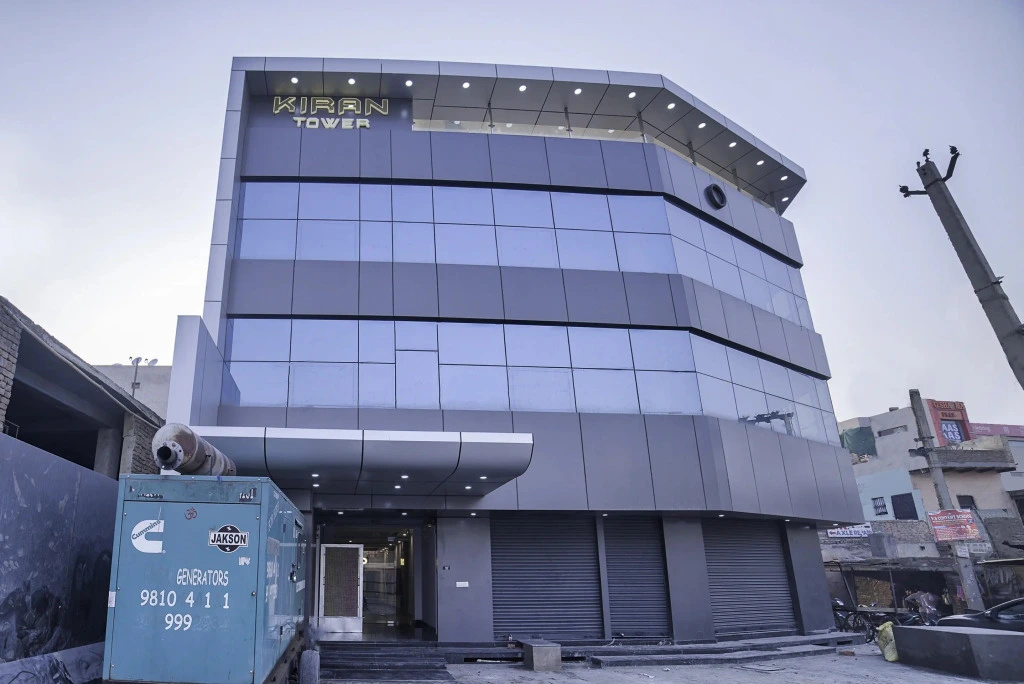 Crown Residency by OYO Rooms