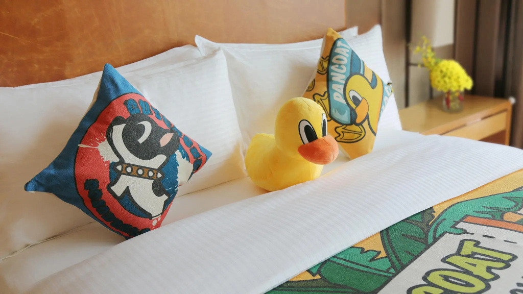 Premium Double room with river view (full double bed)
