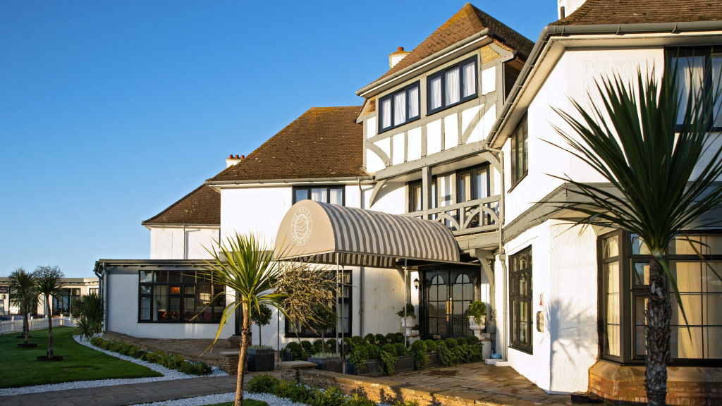 The Relais Cooden Beach