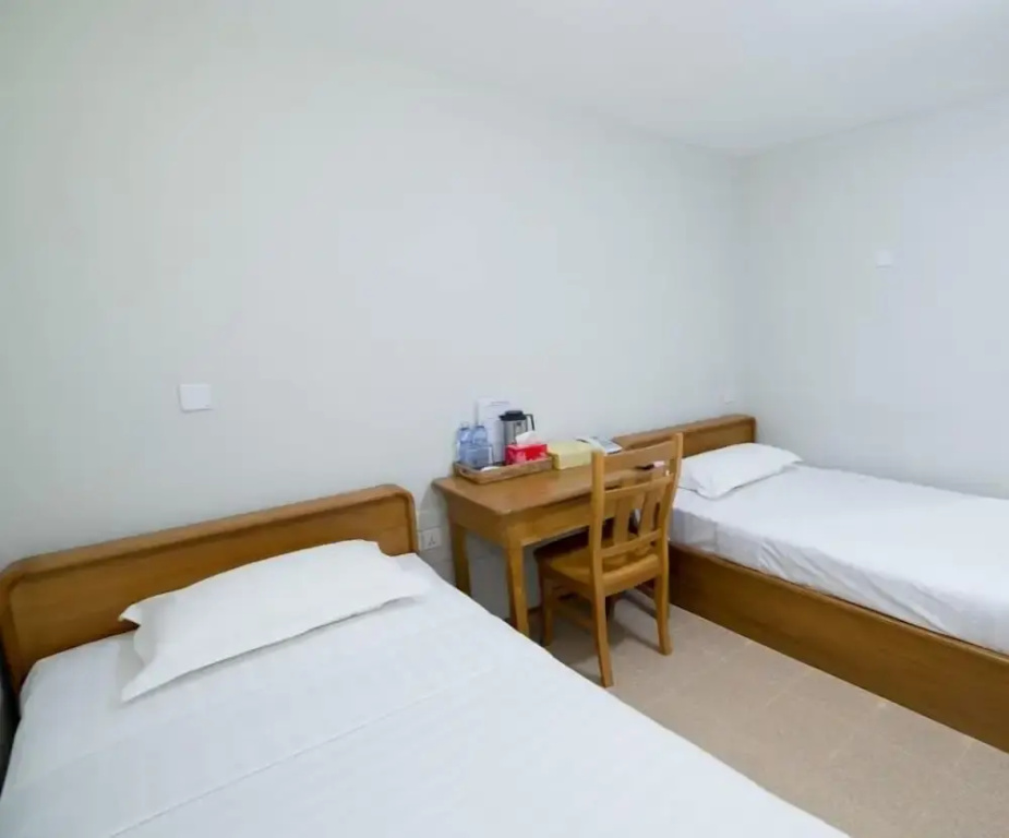 Economy Double room (twin beds)