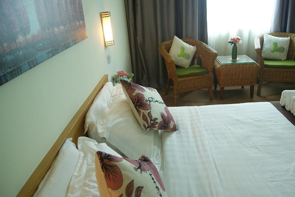 Tang Dynasty Park Hotel