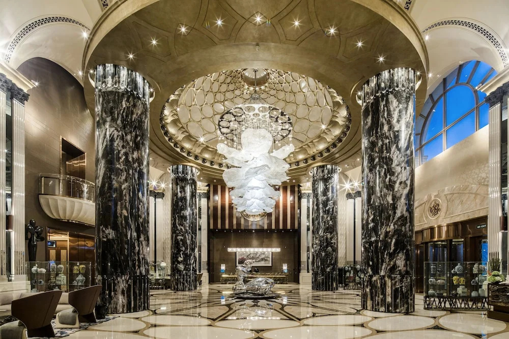 Lobby & Reception