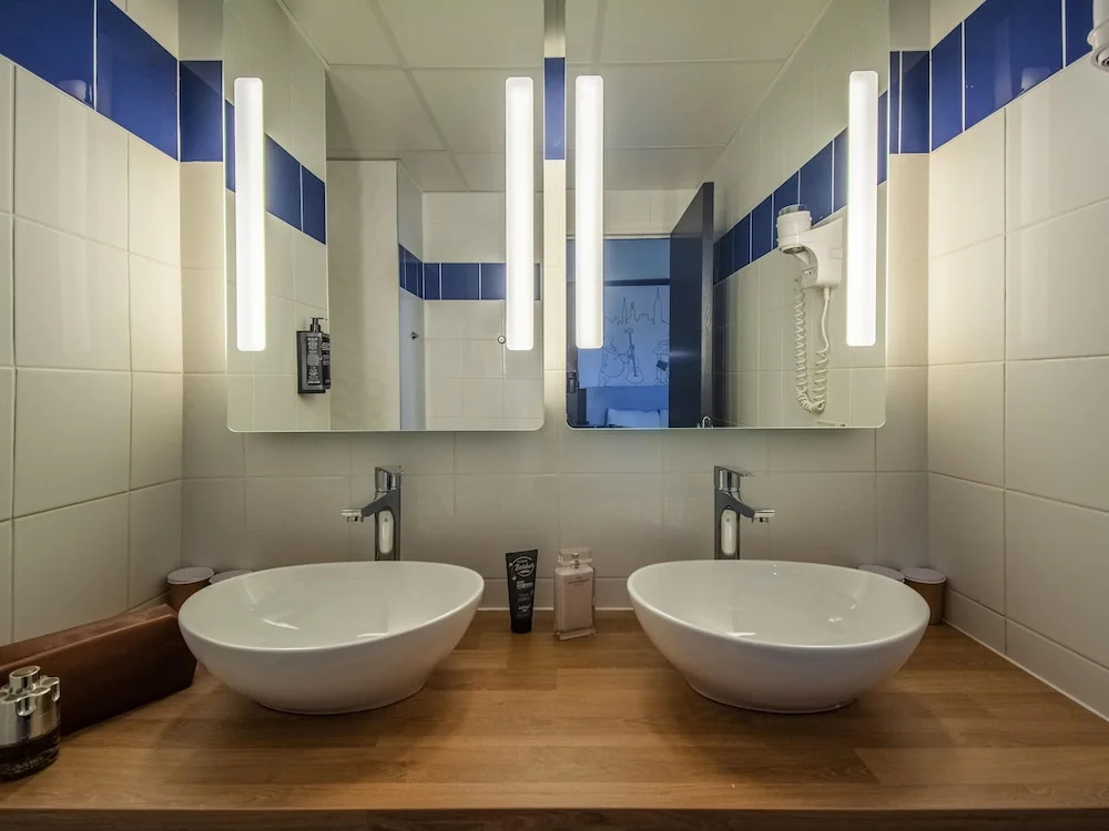 ibis Styles Toulouse Blagnac Aeroport - Chambres
