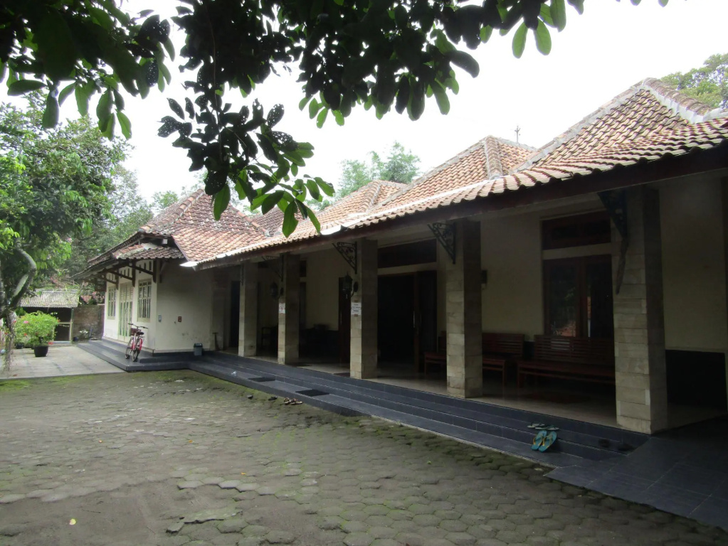 Griyo Njero Kampung