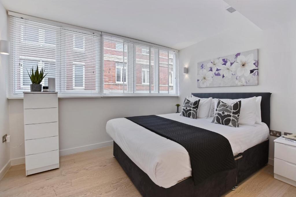 Отель West Street by Aeria Apartments в Лондоне