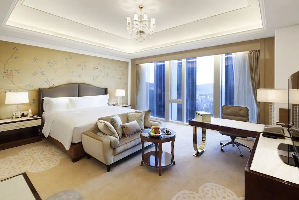 Executive Double room with sea view (full double bed)