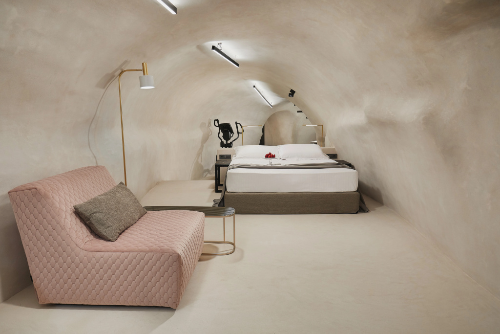 Divine Boutique Cave Experience — 2