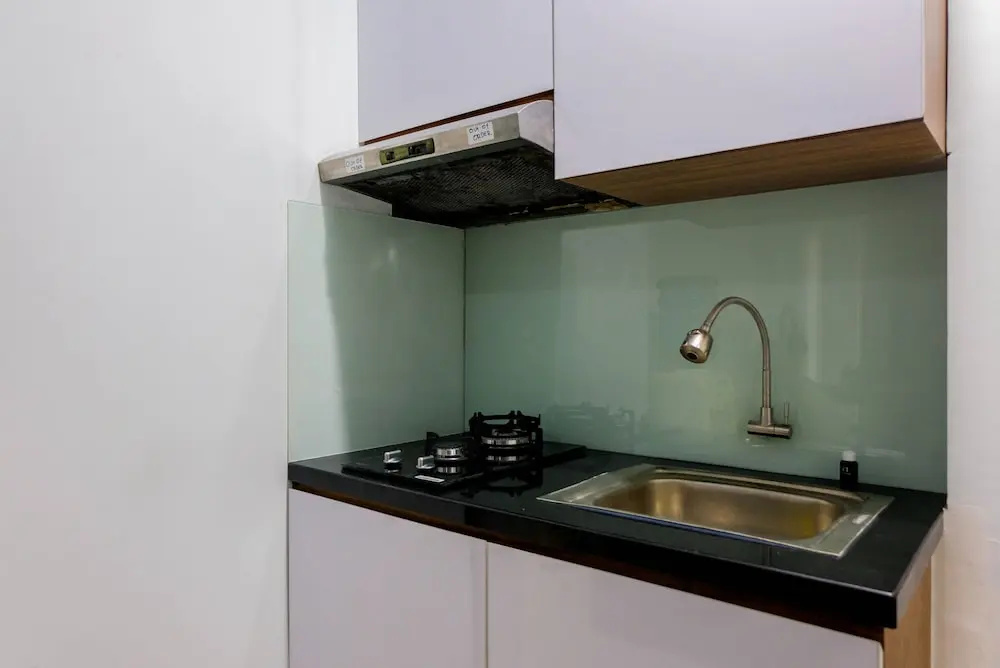 Luxurious and Convenient 2BR Ayodhya Apartment By Travelio