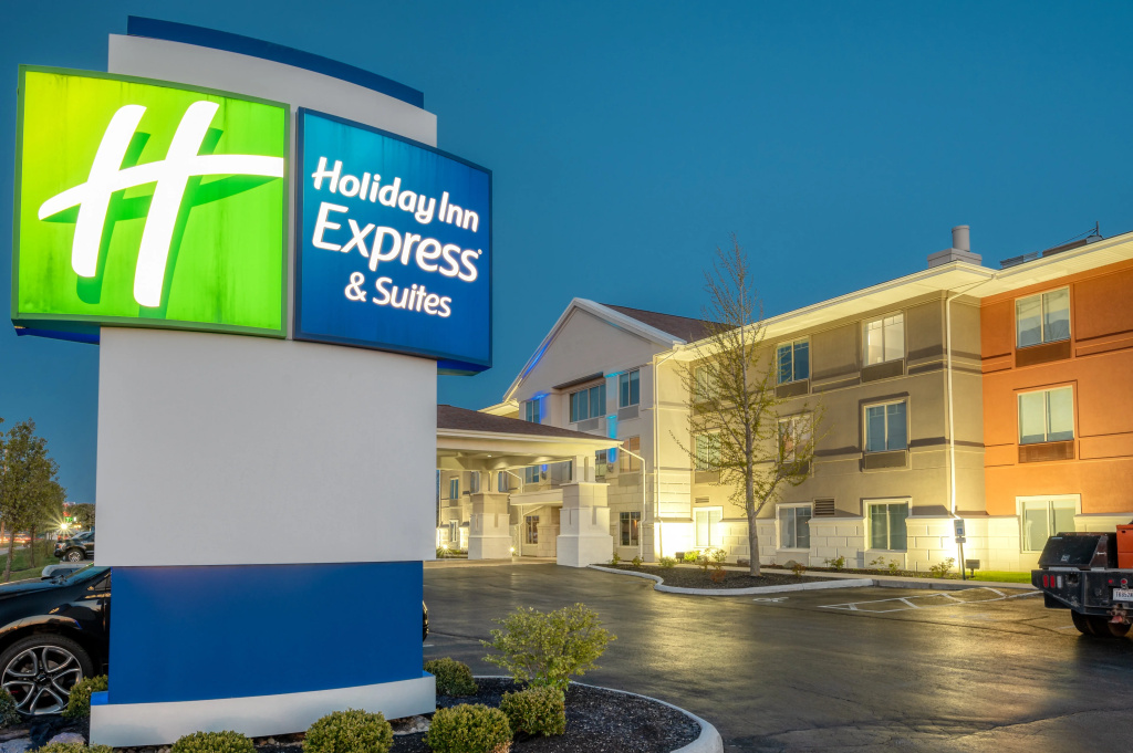 Holiday Inn Express Hotel & Suites Greenville by IHG