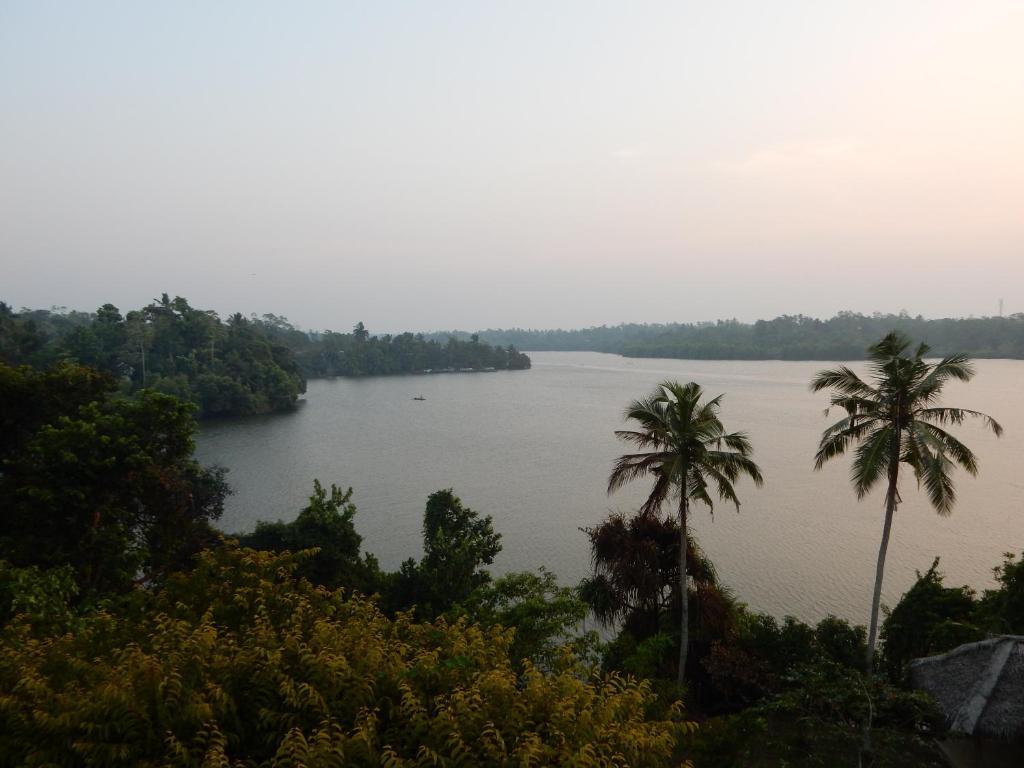 Kadolana Eco Village