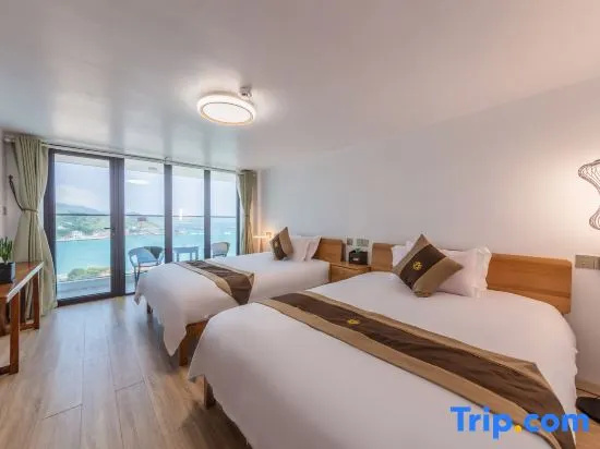 Standard Family room with sea view