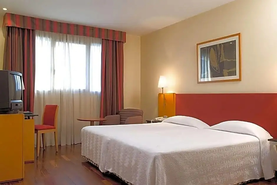 NH Ciutat de Reus - Chambres